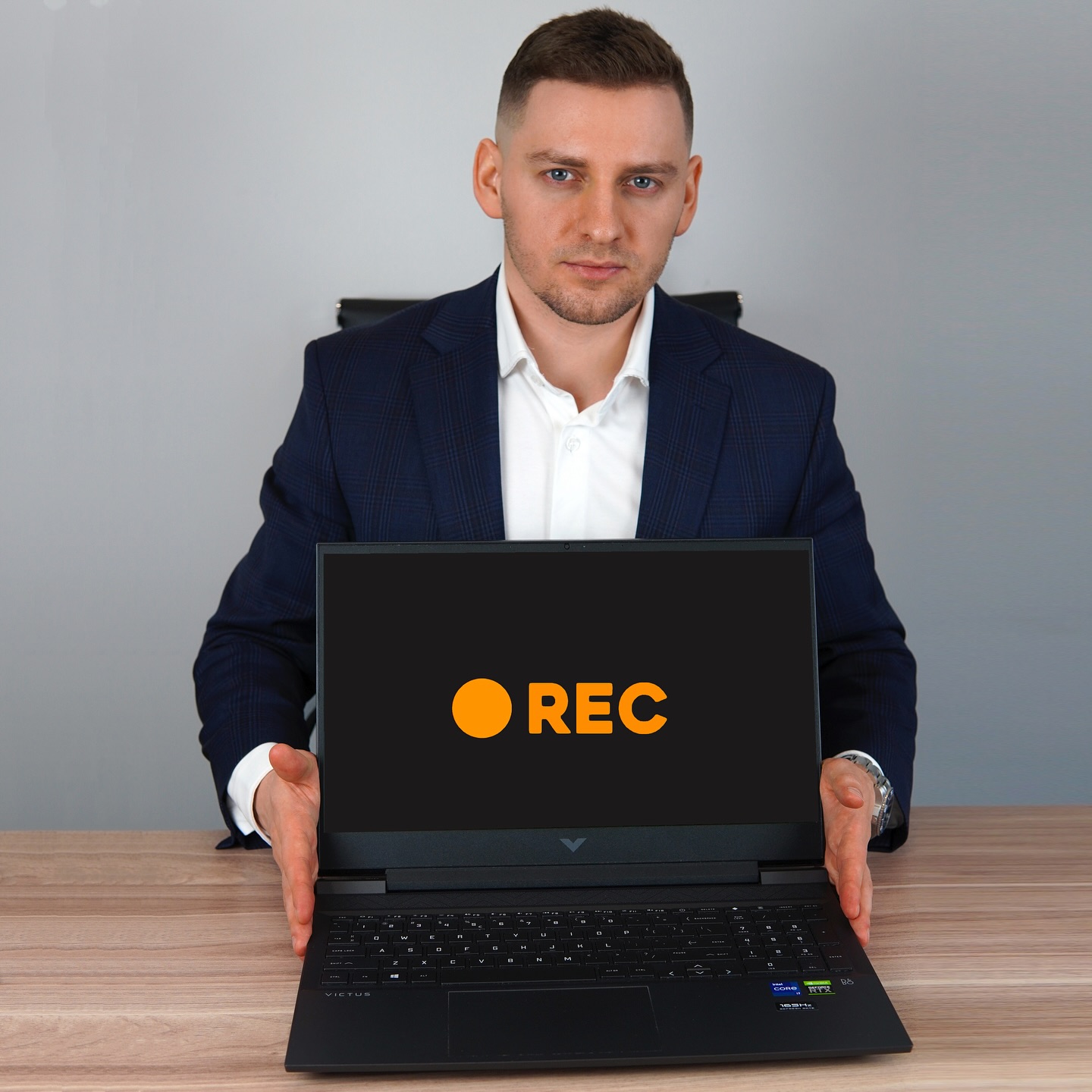 Вебкам бизнес легальный?- Да ??